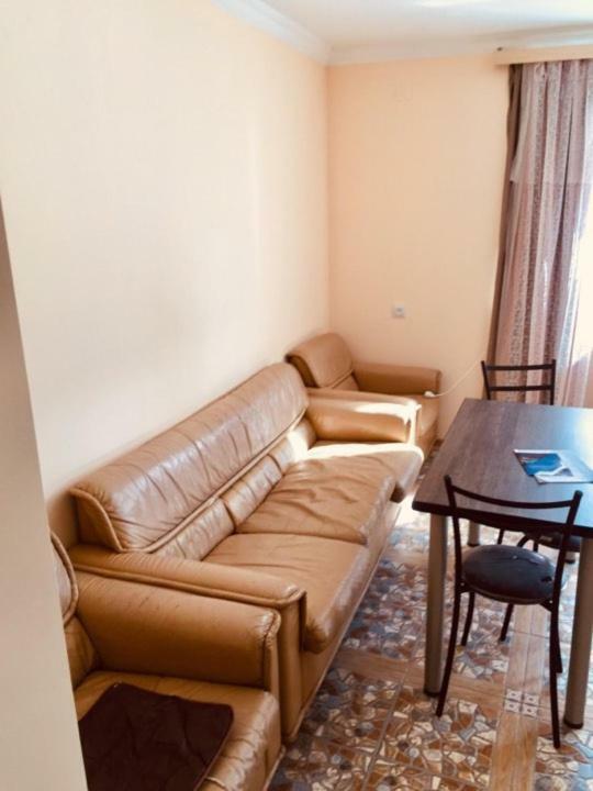 Bed and Breakfast Lali Tbilisi Zewnętrze zdjęcie